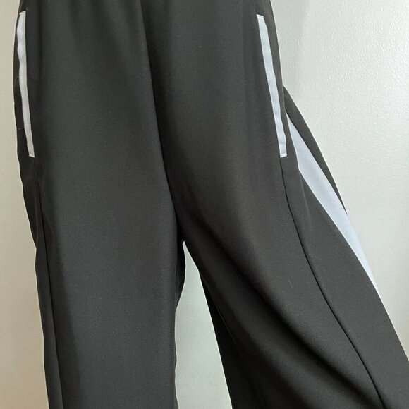 BANANA REPUBLIC BLACK WHITE STRIPES SLEEVELESS WIDE LEG JUMPSUIT - 8 - Picture 7 of 12